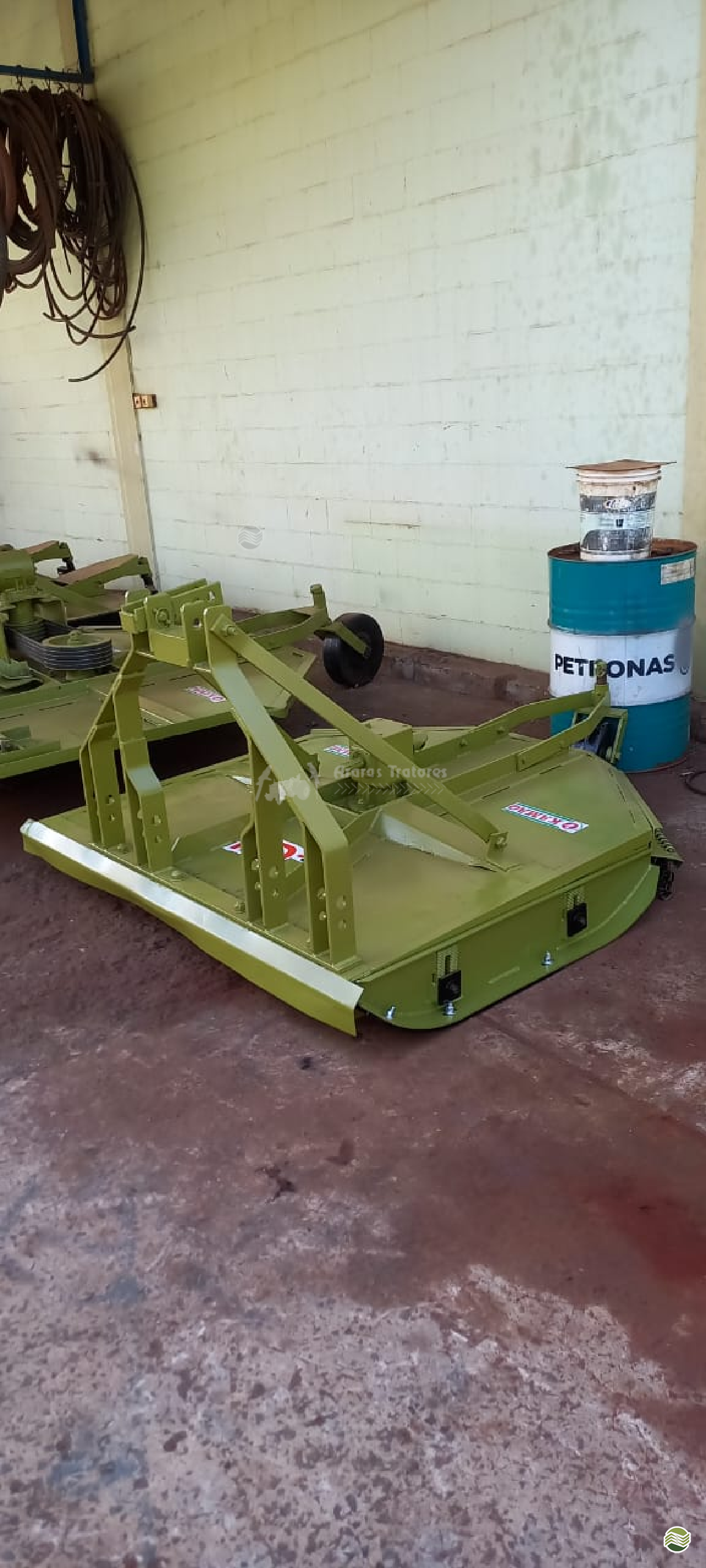 IMPLEMENTOS AGRICOLAS ROCADEIRA ROCADEIRA HIDRÁULICA Araras Tratores ARARAS SÃO PAULO SP